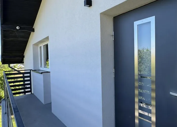 דירה Sloneczna Dolina Magurki Bania Jacuzzi Balia Ogrodowa Szczyrk-wilkowice שצ'צ'ירק