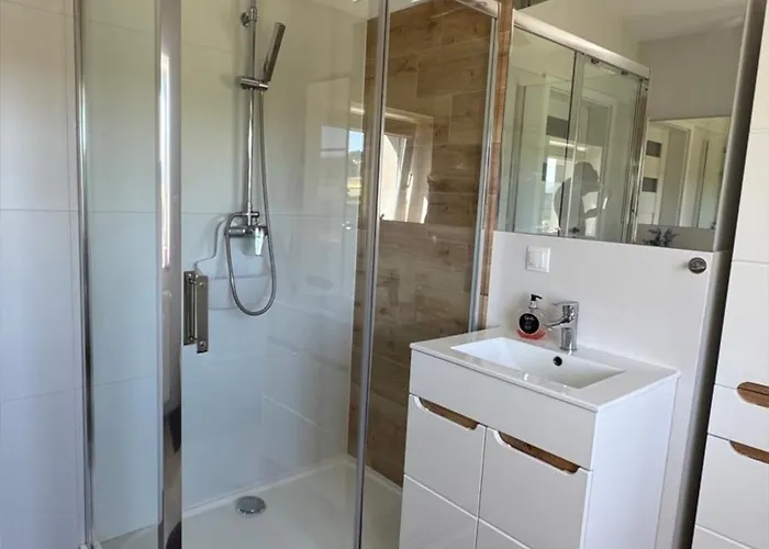 Sloneczna Dolina Magurki Bania Jacuzzi Balia Ogrodowa Szczyrk-wilkowice דירה