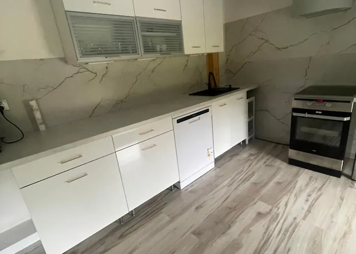 Apartament Słoneczna Dolina Magurki Bania Jacuzzi Balia Ogrodowa Szczyrk-wilkowice *
